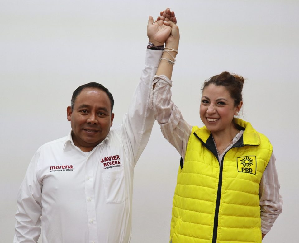 "No es con cualquiera, es con Javier Rivera", recibió el candidato a la perredista