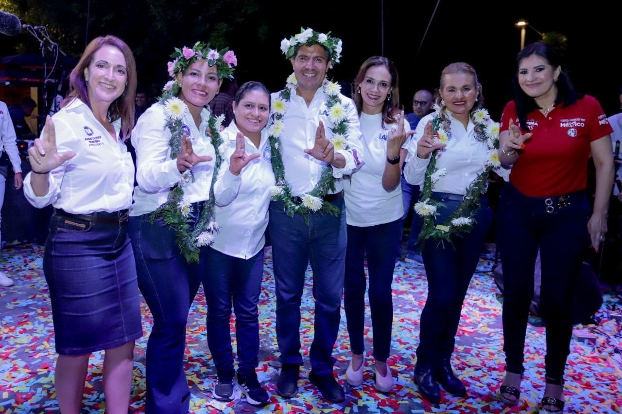 Ante más de 8 mil asistentes Guadalupe Cuautle, culmina campaña política y pide salir a votar el 2 de junio