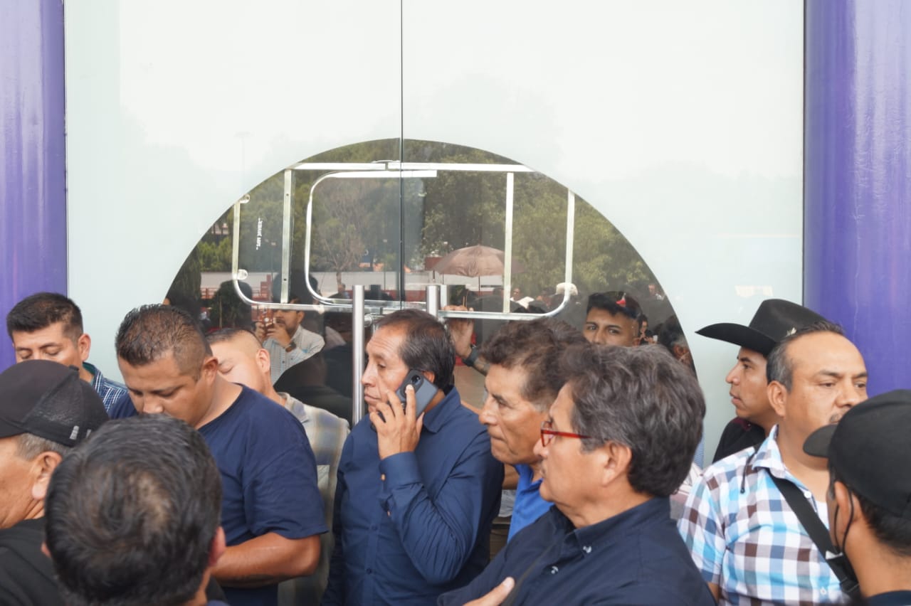 Por: Cortesía Ni en su día dejan de pelear, en aniversario del 7 de mayo se enfrentan los grupos de Erazo Rodríguez y Escobar Cortés