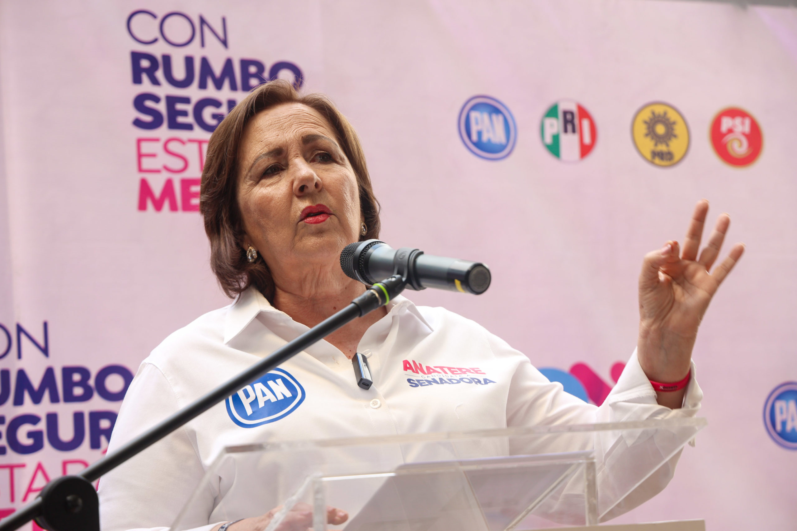 Por: Cortesía  Ana Teresa Aranda aplaude la decisión de su adversaria de MC de declinar al debate de las segundas fórmulas al Senado