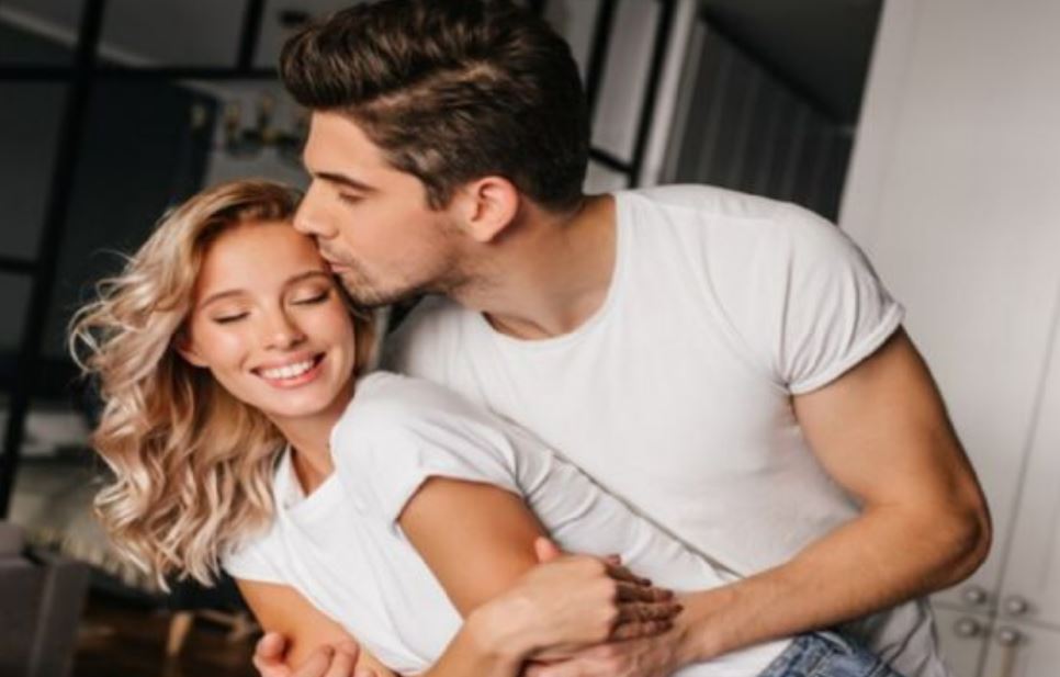 Por: Cortesía Lo que más le gusta a un hombre de una mujer según la Inteligencia Artificial