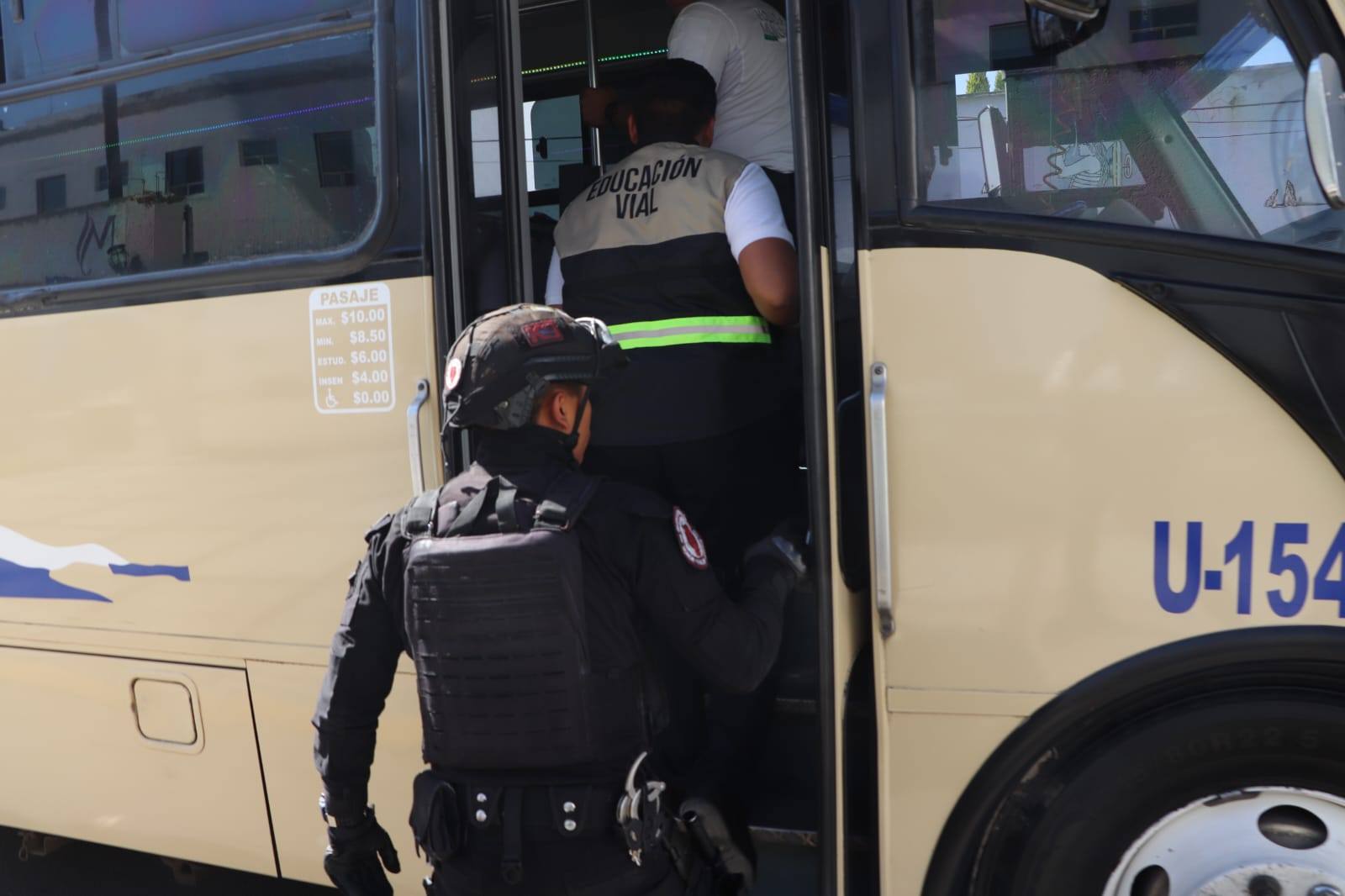 Por: Cortesía Lula Pineda Fortalecen seguridad en transporte público de Cholula a través del operativo #PasajeroSeguro
