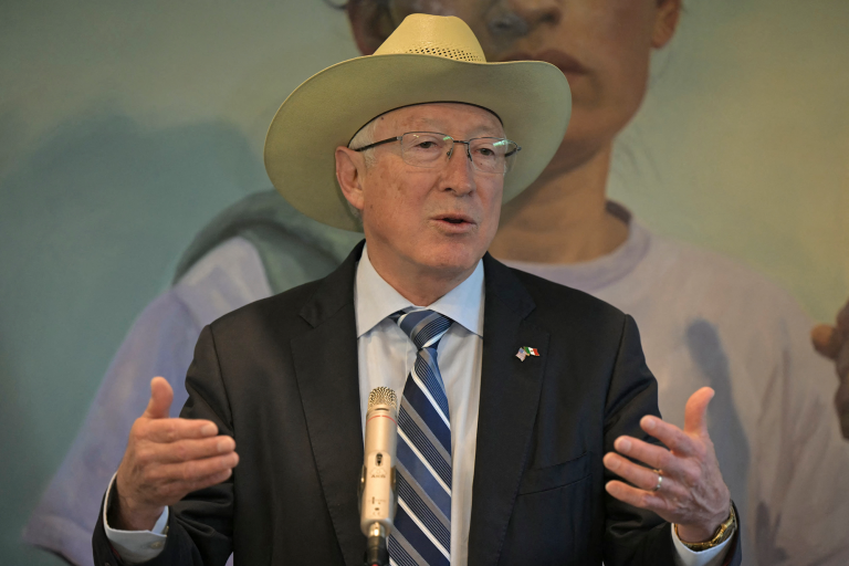 Por: Cortesía Ken Salazar cuestiona la estrategia de seguridad en México y pide mayor cooperación