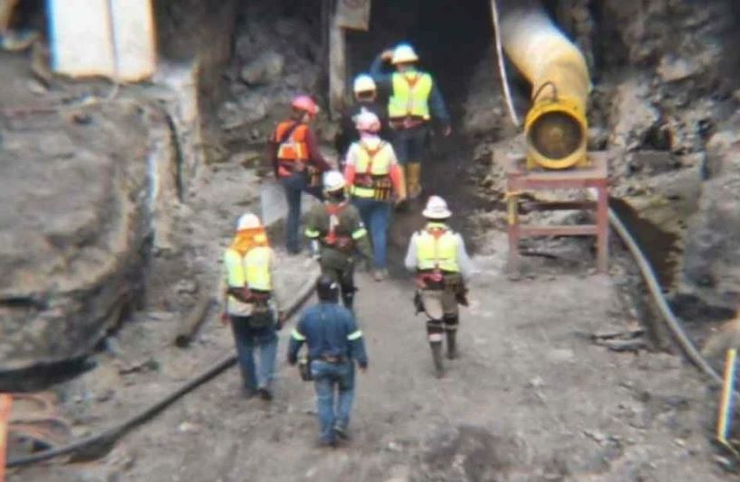 Por: Cortesía Derrumbe de mina en Badiraguato, Sinaloa deja un muerto y cinco atrapados