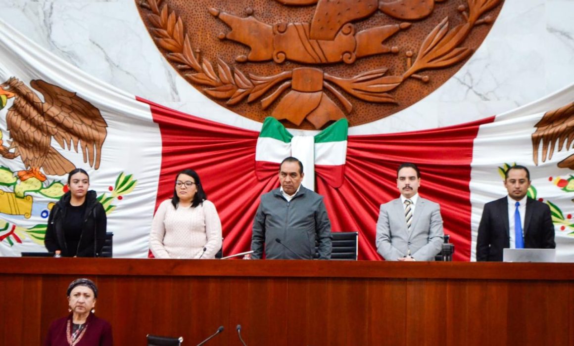Por: Cortesía Reconocimiento a médicos y celebración histórica en Tlaxcala