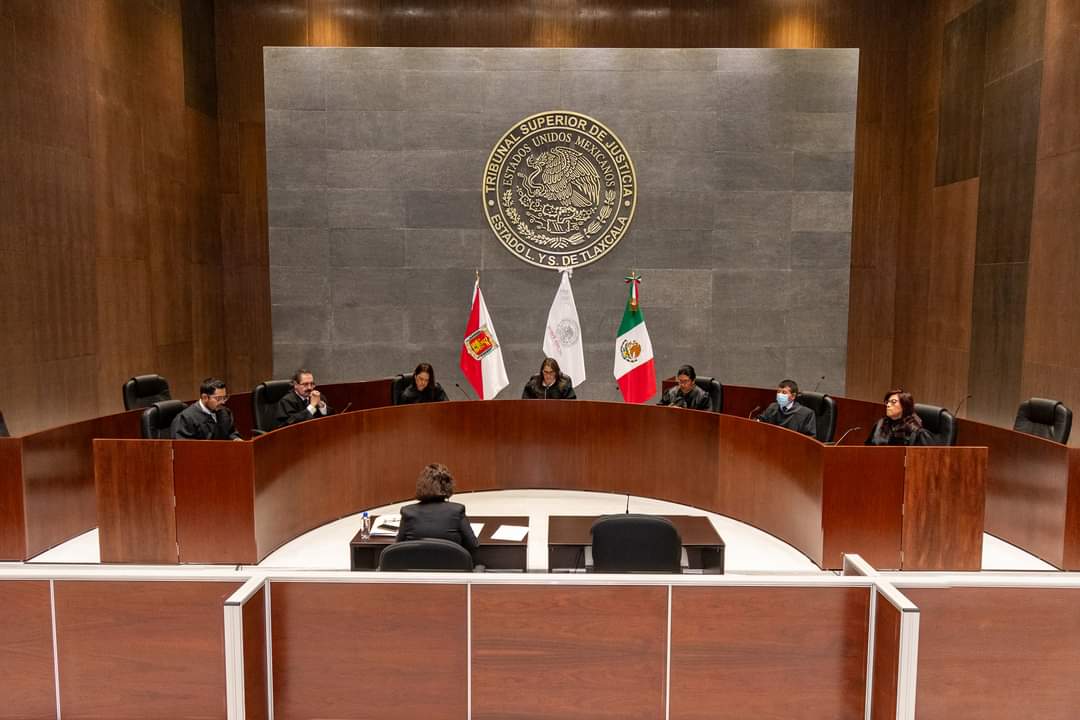 Por: Cortesía Abogados sin cédula aparecen en video promocional del Poder Judicial