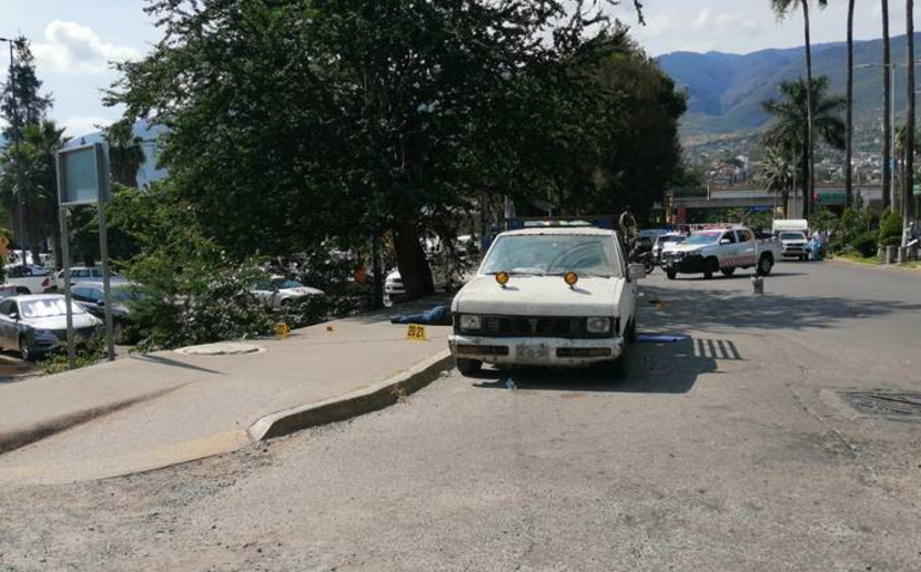 Por: Cortesía Ataque armado deja dos muertos y tres heridos en Chilpancingo durante desfile del 20 de noviembre