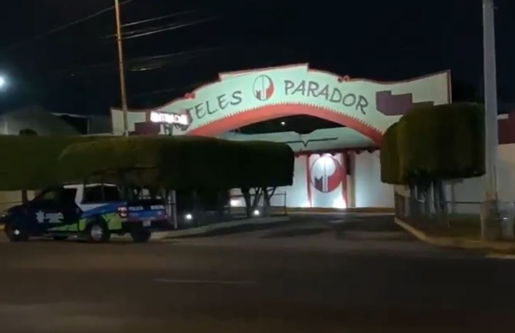 Hallan a tres personas muertas en motel de Puebla: posible intoxicación