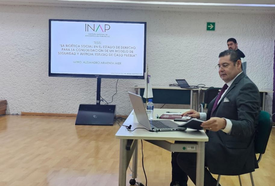 Por: Cortesía Alejandro Armenta presenta su tesis doctoral sobre bioética y justicia