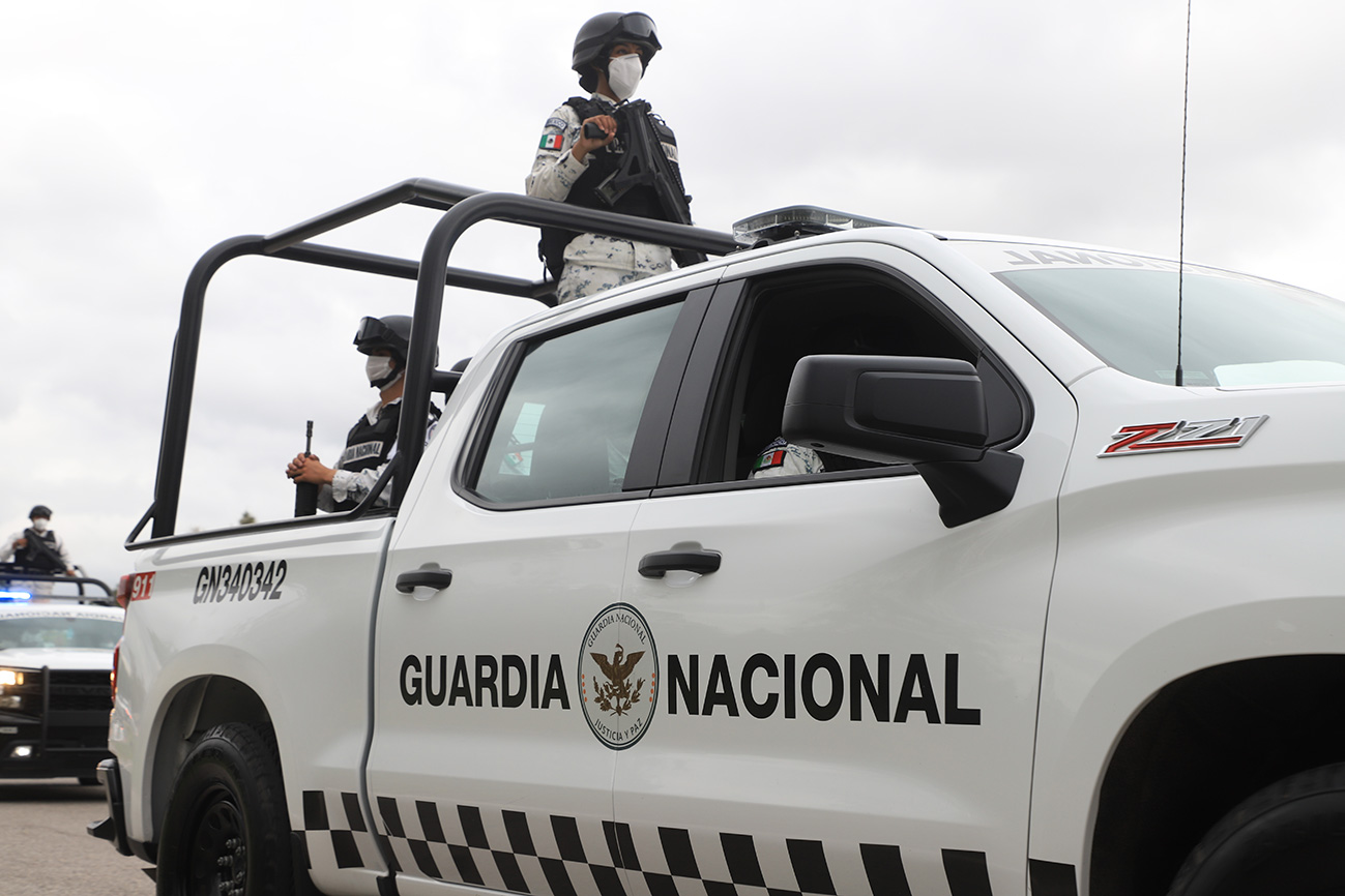 Por: Cortesía Semar y Sedena aseguran vehículos robados en Cuautlancingo, Puebla