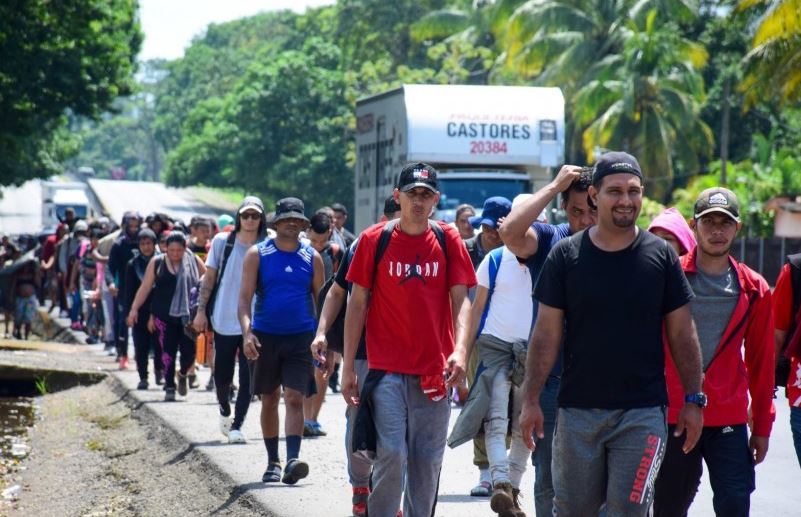 Por: Cortesía Migrantes se apresuran hacia EE.UU. antes de las políticas de Trump
