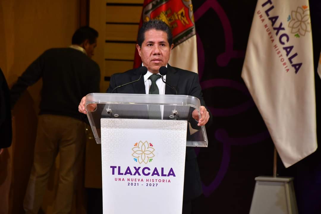 Por: Especial  Acusan a Director General de COBAT y líderesa de Stacobat por corrupción