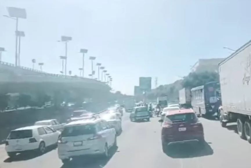 Por: Cortesía Accidente en Perinorte causa tráfico lento en Cuautitlán Izcalli, Edomex