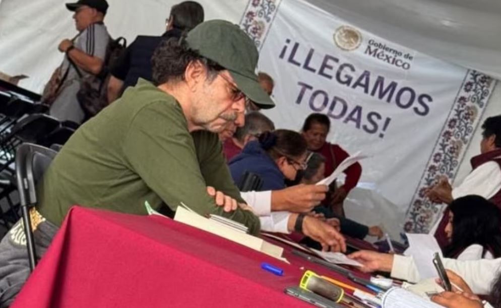 Por: Cortesía Gabriel Quadri genera controversia tras inscribirse a Pensión del Bienestar