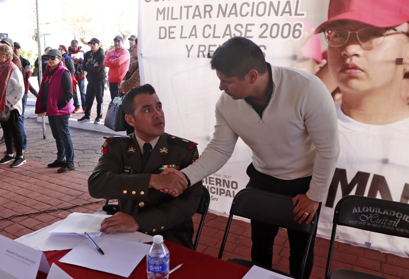 c Con el servicio militar construimos la esperanza de un mejor futuro para todos:  Omar Muñoz