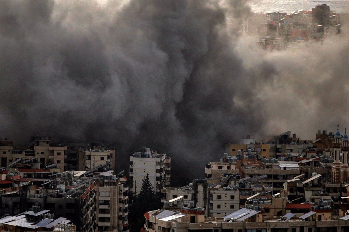 Por: Cortesía Israel lanza nueva oleada de ataques contra Hezbolá en Beirut
