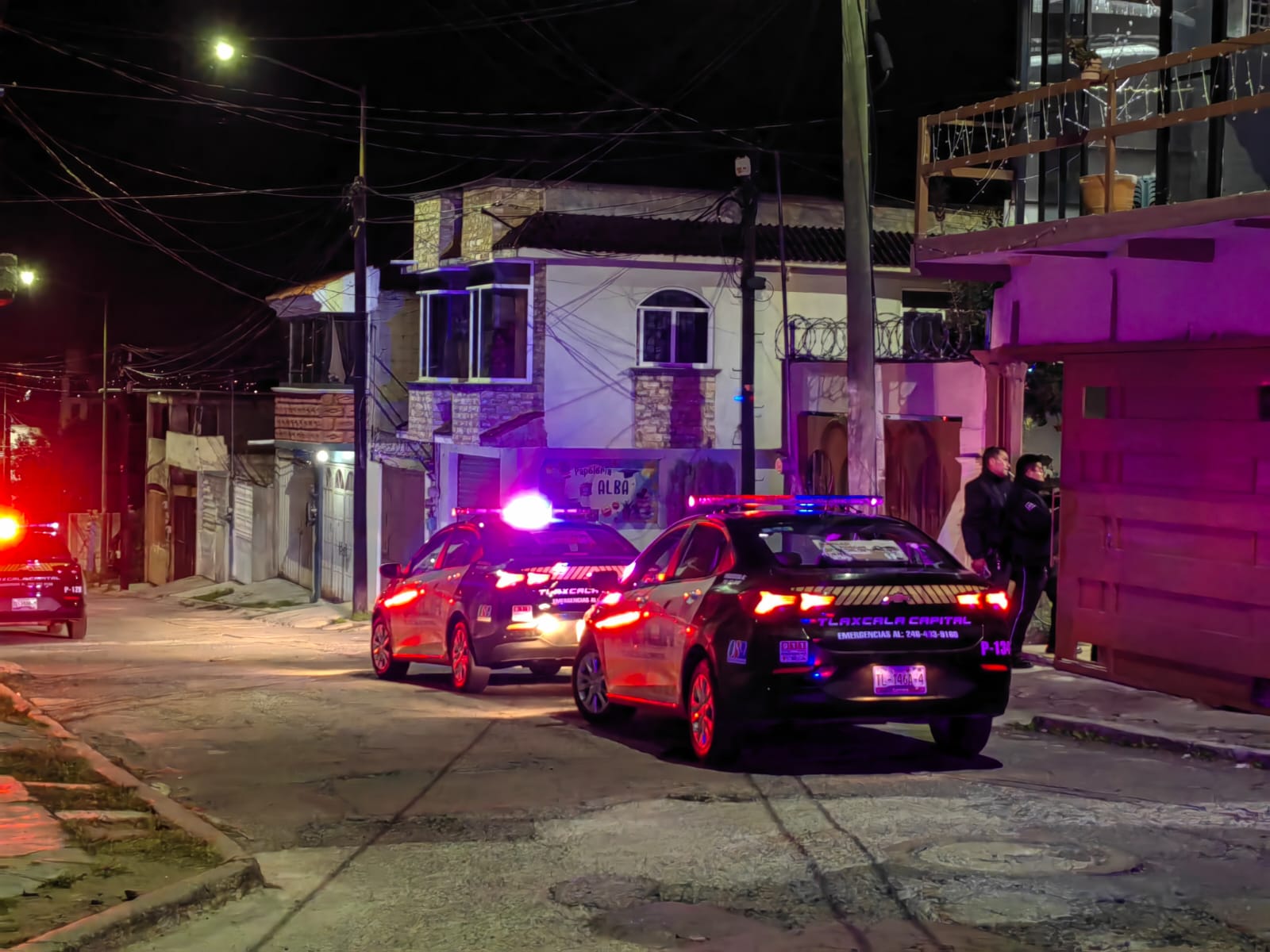 Dos jóvenes heridos por arma de fuego en la capital de Tlaxcala; investigan posible asalto