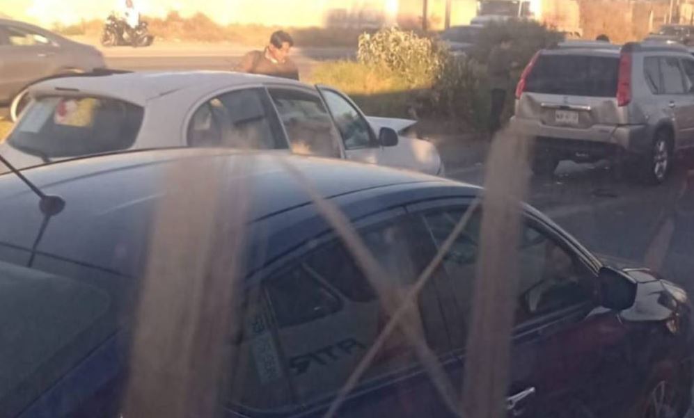 Foto: Cortesía Accidente en Tenango-Toluca HOY: vehículos involucrados y tráfico intenso