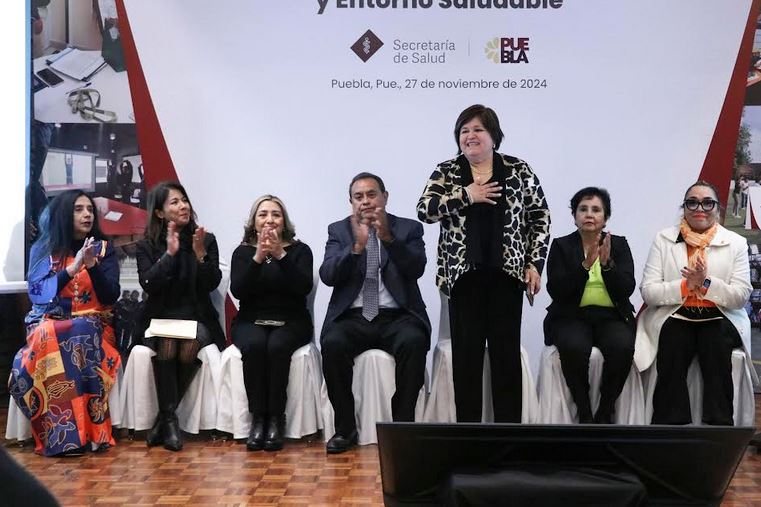 Foto: Cortesía 18 empresas de Puebla reciben certificación por promover salud laboral