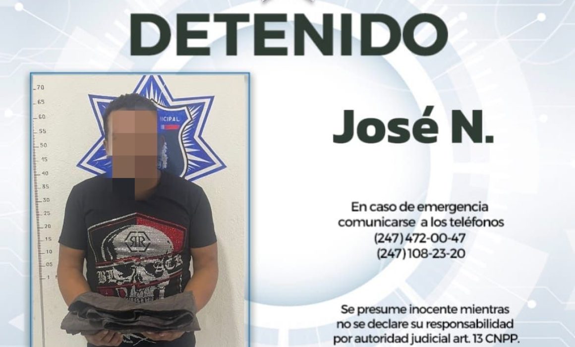 Detiene policía de Huamantla a hombre por robo en tienda de conveniencia