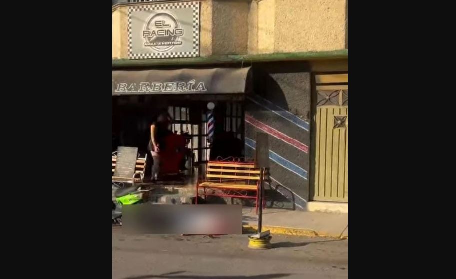 Foto: Cortesía Sicarios ejecutan a hombre y dejan heridos en barbería de Coacalco