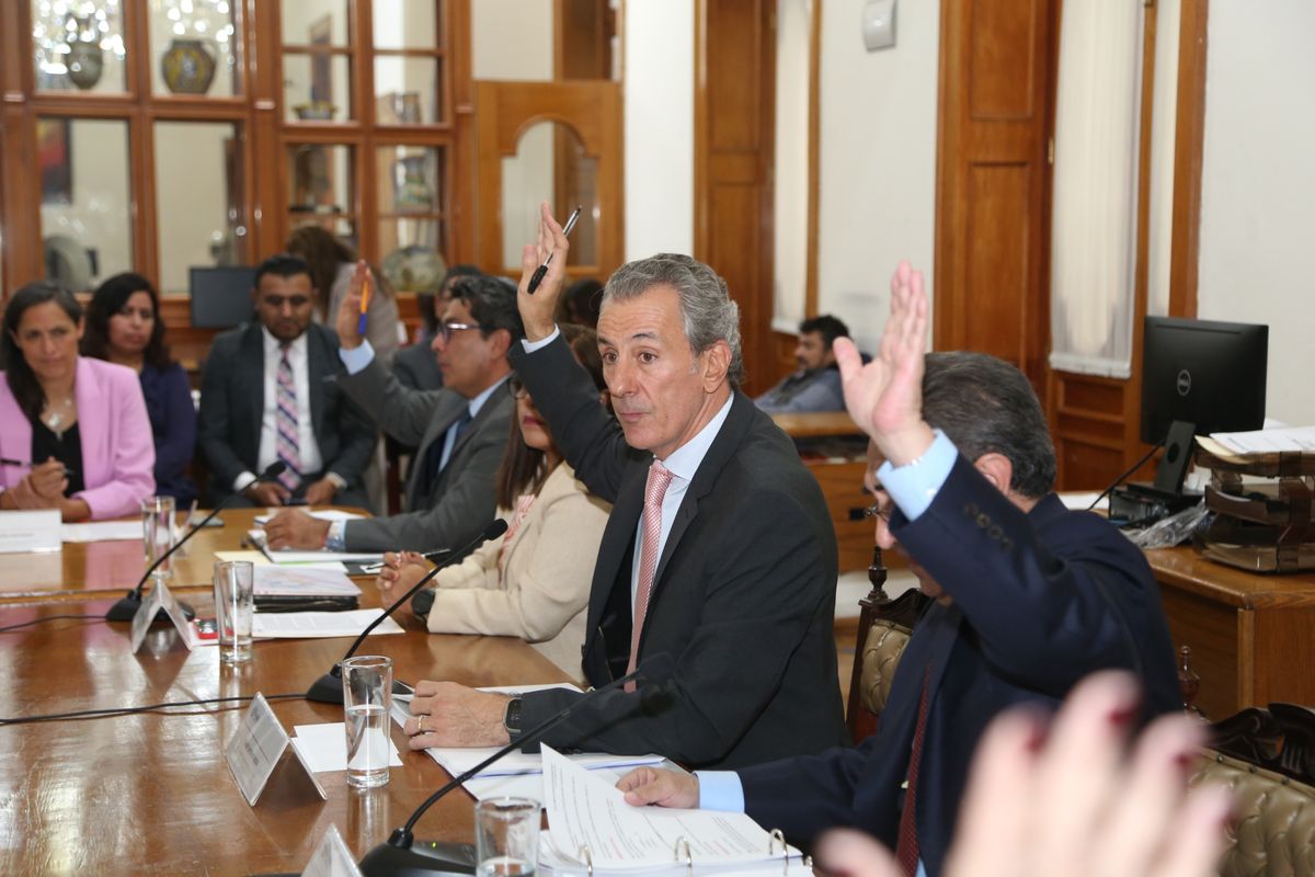 Por: Cortesía Pepe Chedraui preside instalación de Junta de Gobierno del IMACP para administración 2024-2027