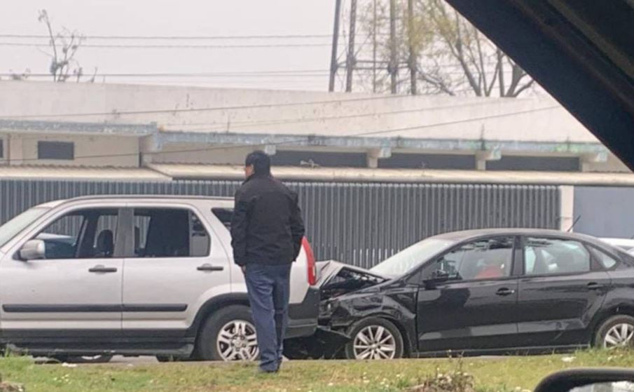 Por: Cortesía Accidente en Avenida López Portillo causa tráfico hacia Toluca; tome precauciones