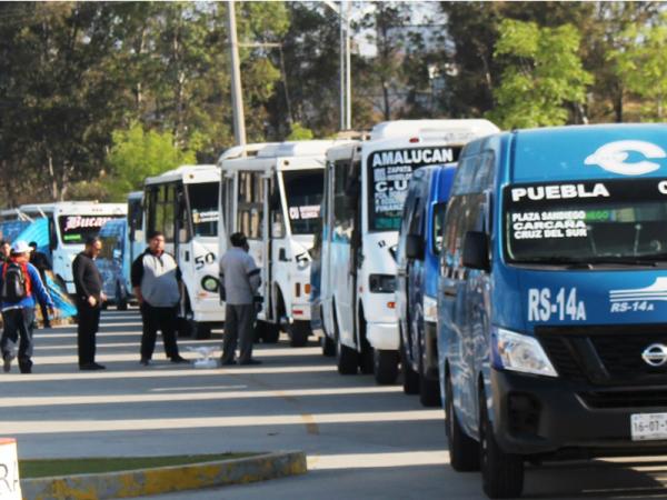 Por: Cortesía Transportistas cancelan protesta frente a Casa Aguayo tras acordar mesa de diálogo sobre aumento de tarifa