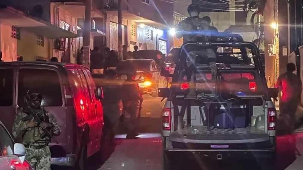 Por: Cortesía Hallan cuatro cuerpos con signos de tortura en pleno centro de Acapulco