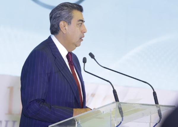 Promete gobernador que no habrá impunidad en asesinato de policías en Atlixco