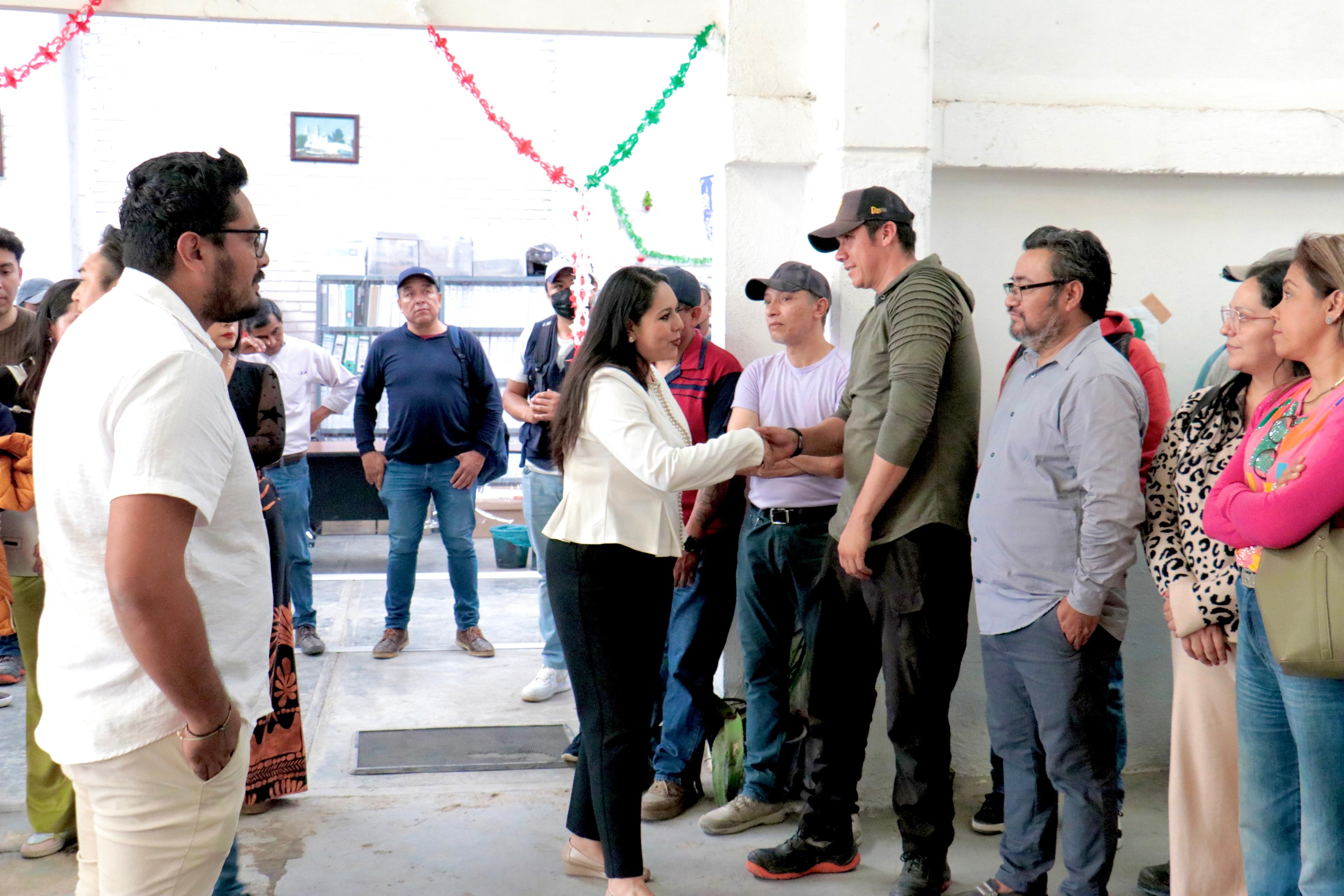 Visita Tonantzin Fernández instalaciones de SOSAPACH