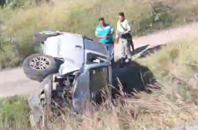 Por: Cortesía Accidente en Libramiento Norponiente: camioneta vuelca, sin heridos graves