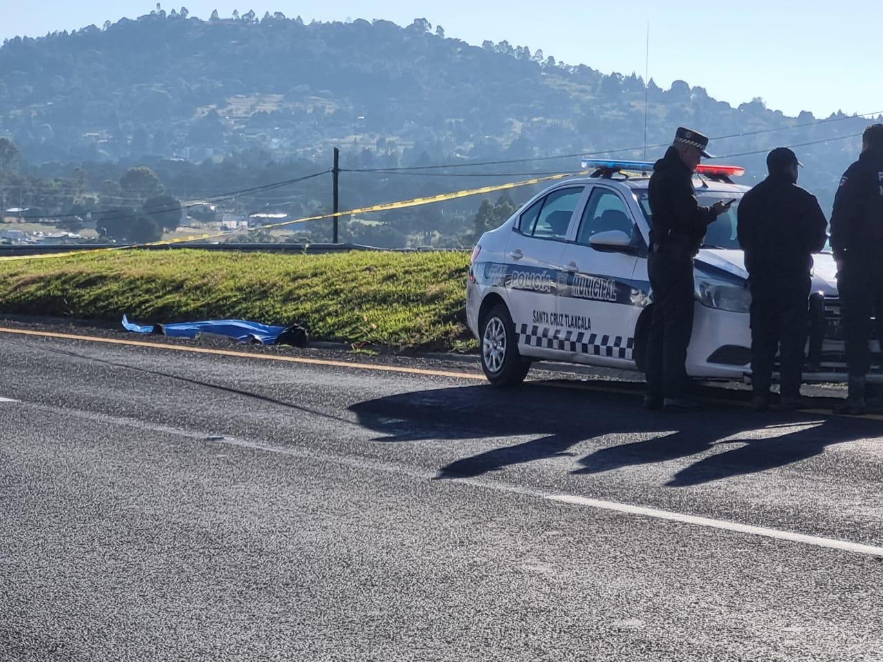 Por: Cortesía Hallan cuerpo en cuneta del libramiento Apizaco-Huamantla; investigan posible atropello