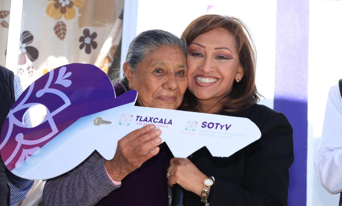 Por: Cortesía Gobernadora de Tlaxcala entrega 49 viviendas dignas para mejorar la calidad de vida