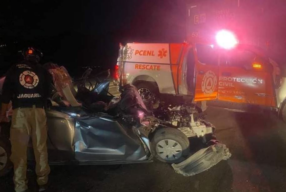 Por: Cortesía Accidente fatal cierra carretera Saltillo-Monterrey en Santa Catarina