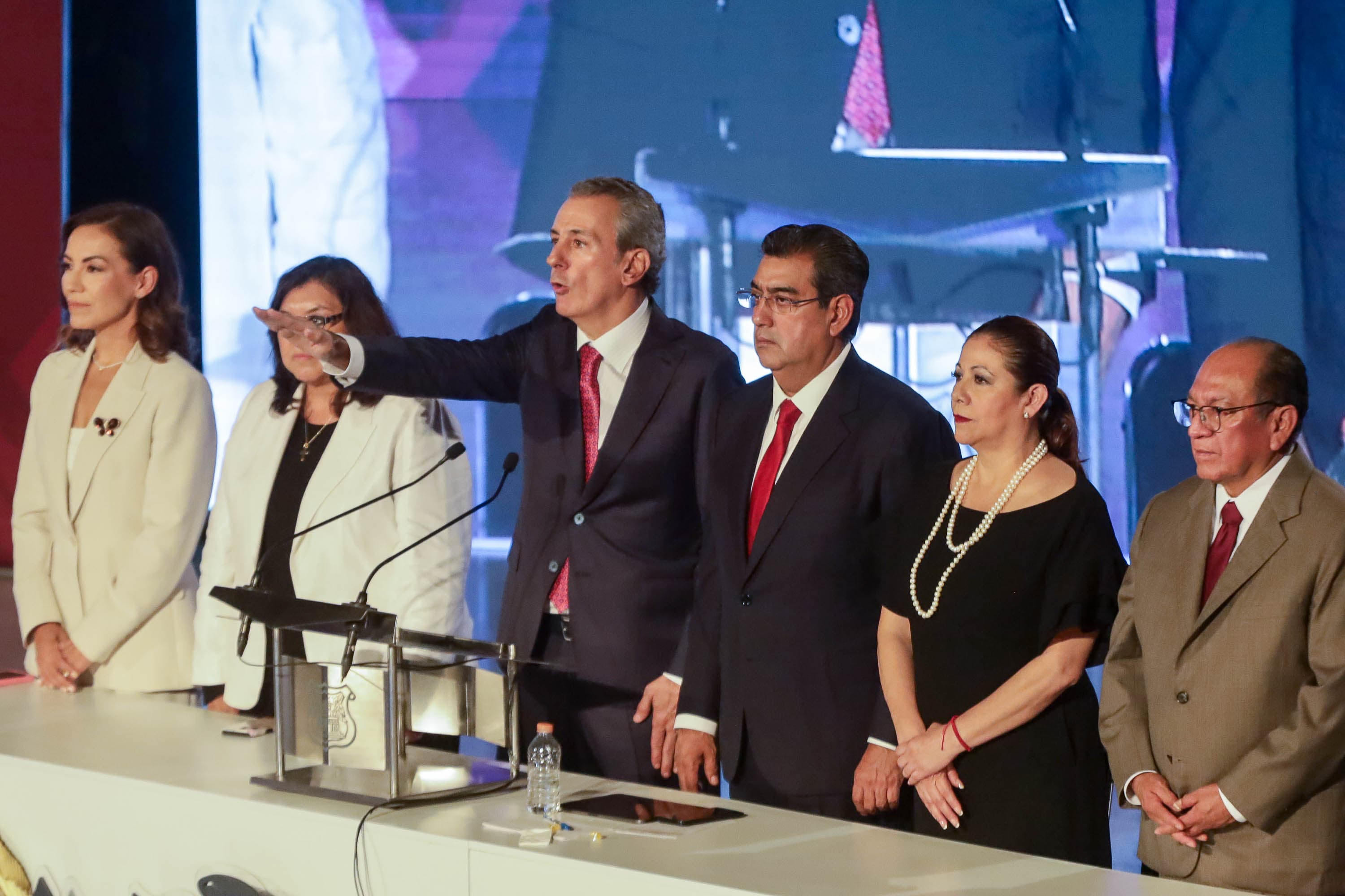 Foto: Alex Muñoz José Chedraui toma protesta como presidente municipal de Puebla para el trienio 2024-2027