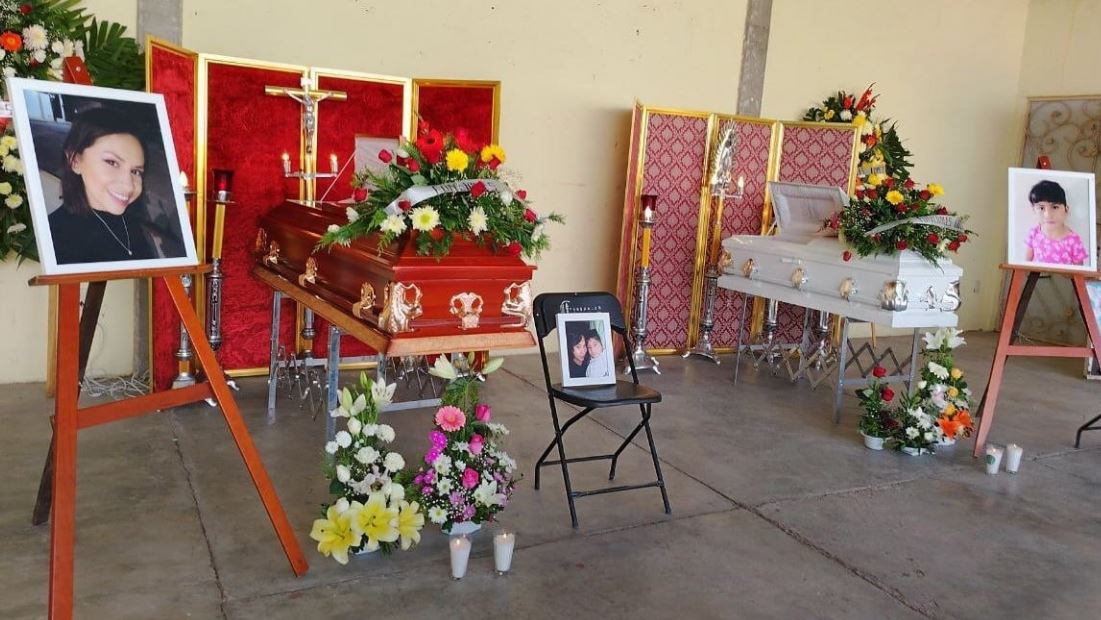 Por: Cortesía Tragedia en Manzanillo: Madre e hija mueren ahogadas, familia recibe apoyo municipal