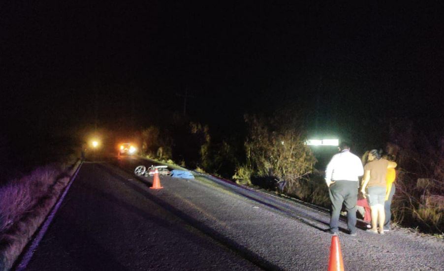 Por: Cortesía Motociclista fallece tras impactar contra un caballo en carretera de El Fuerte