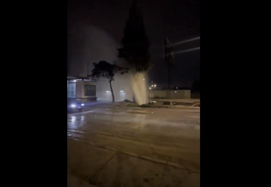 Por: Cortesía Enorme fuga de agua en 11 Sur afecta tránsito; colonias siguen sin agua