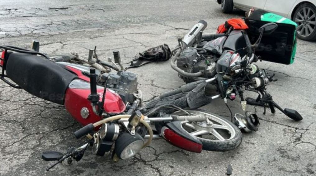 Por: Cortesía Accidente entre motocicletas en Tulum y Puerto Juárez: una mujer herida