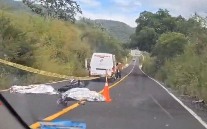 Por: Cortesía Dos motociclistas pierden la vida en trágico accidente en Izúcar de Matamoros
