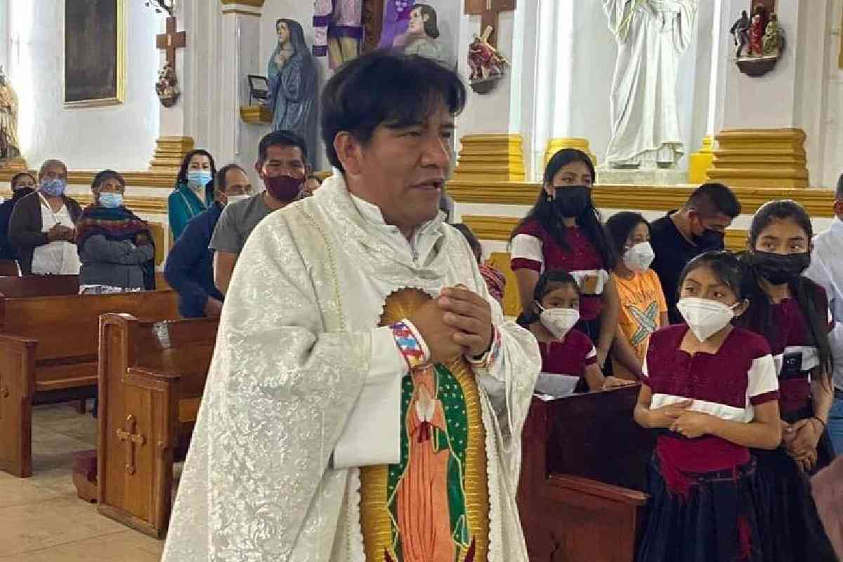 Por: Cortesía Privan de la vida al sacerdote Marcelo Pérez en San Cristóbal de Las Casas