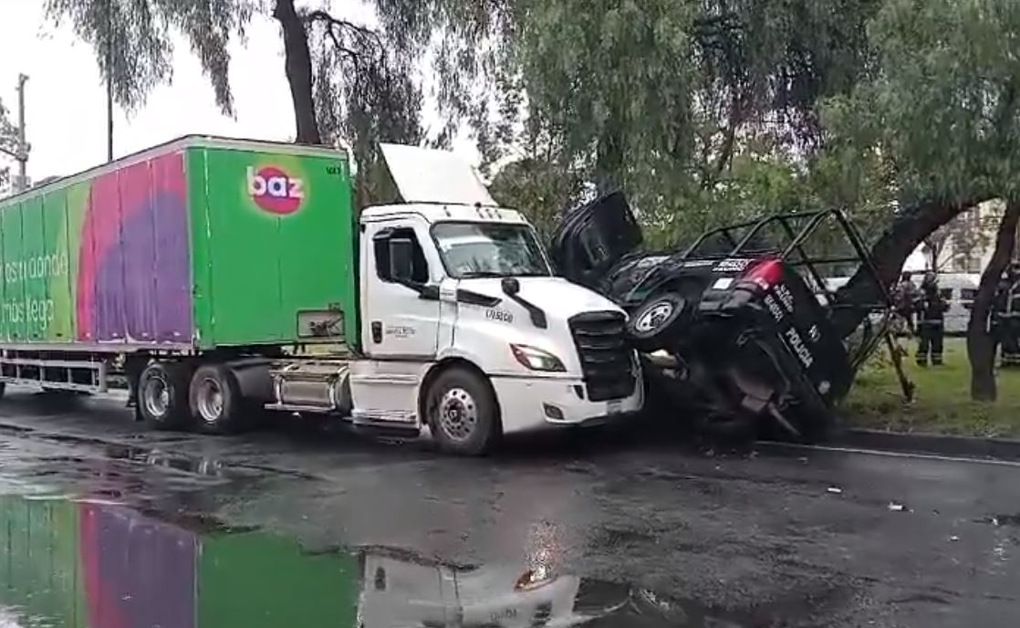 Por: Cortesía Policía fallece en choque tras patrulla circular en sentido contrario en CDMX