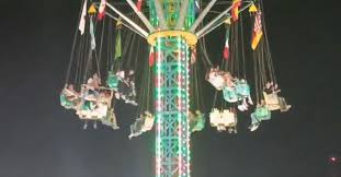 Por: Cortesía Accidente en juego mecánico en feria de Apatzingán deja heridos