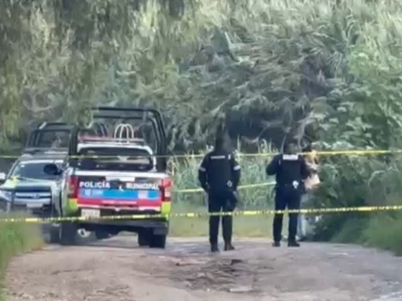 Por: Cortesía Hallan dos cuerpos abandonados con signos de violencia en Tecola, Puebla