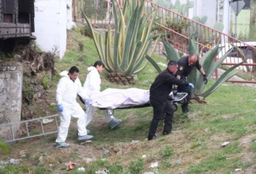 Por: Cortesía Hallan cadáver en canal de aguas negras en Ecatepec; movilización de autoridades
