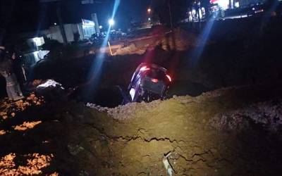 Por: Cortesía Trágico accidente en Córdoba: conductor cae en socavón de 12 metros y pierde la vida