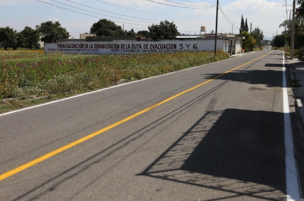 Por: Cortesía Destina gobierno 50 mdp para rehabilitar rutas de evacuación del Popocatépetl