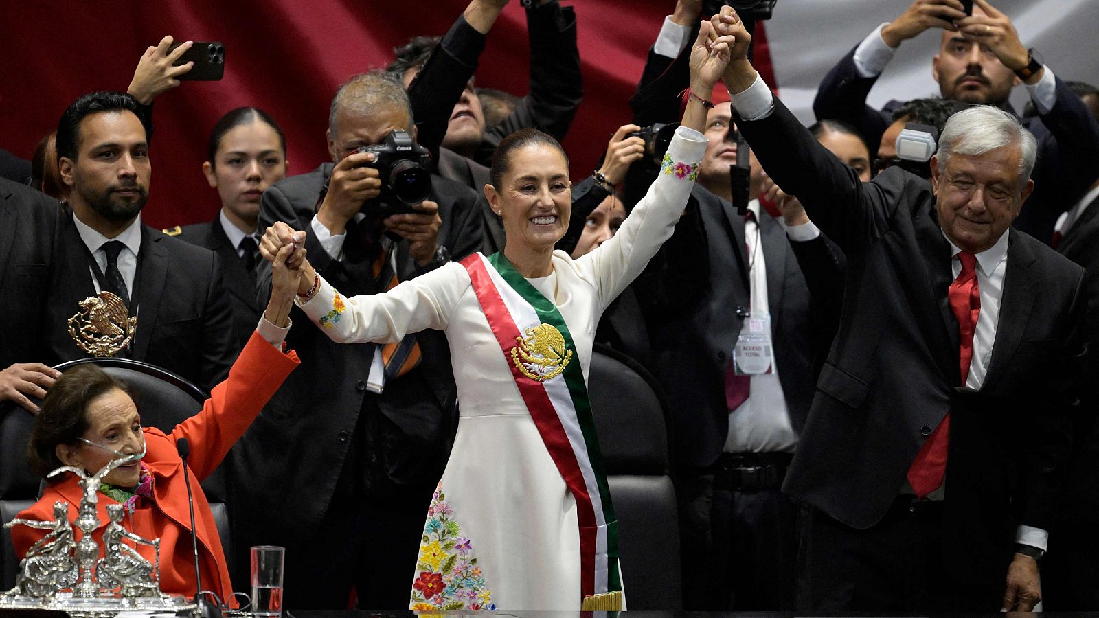 Por: Cortesía Claudia Sheinbaum hace historia como la primera mujer presidenta de México