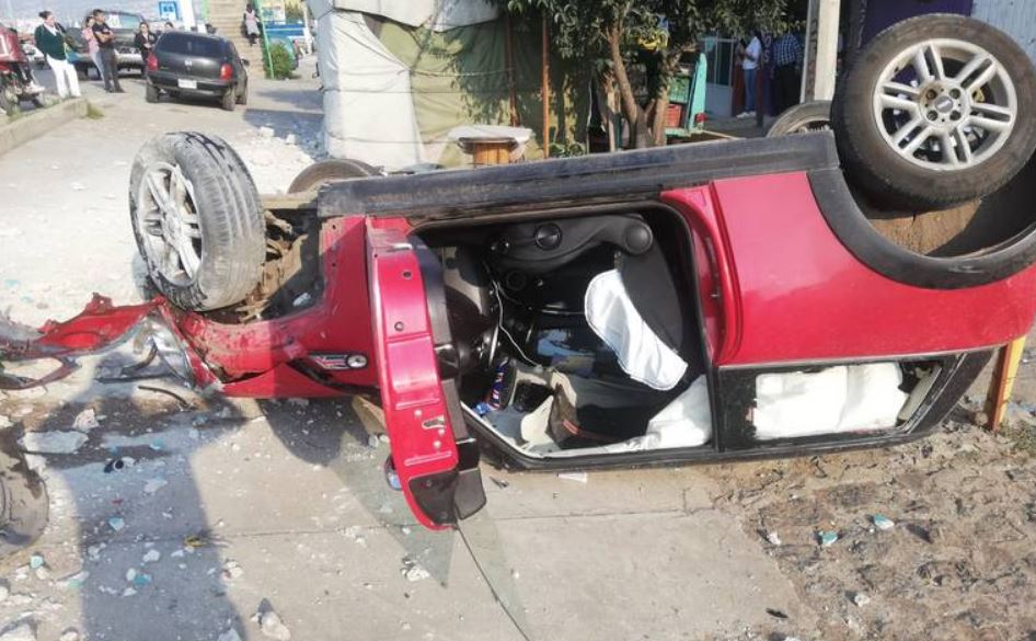 Por: Cortesía Cuatro accidentes en la México-Tuxpan provocan tráfico y un herido en Tulancingo